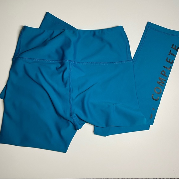 Fitness Blender Workout Complete Original Merchandise Leggings - M - Picture 4 of 6